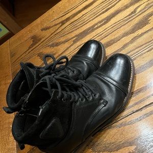Mens boots